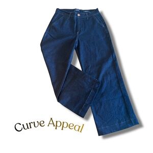 Curve Appeal High Rise Wide Leg Dark Wash. light stretch. 6/28 EUC